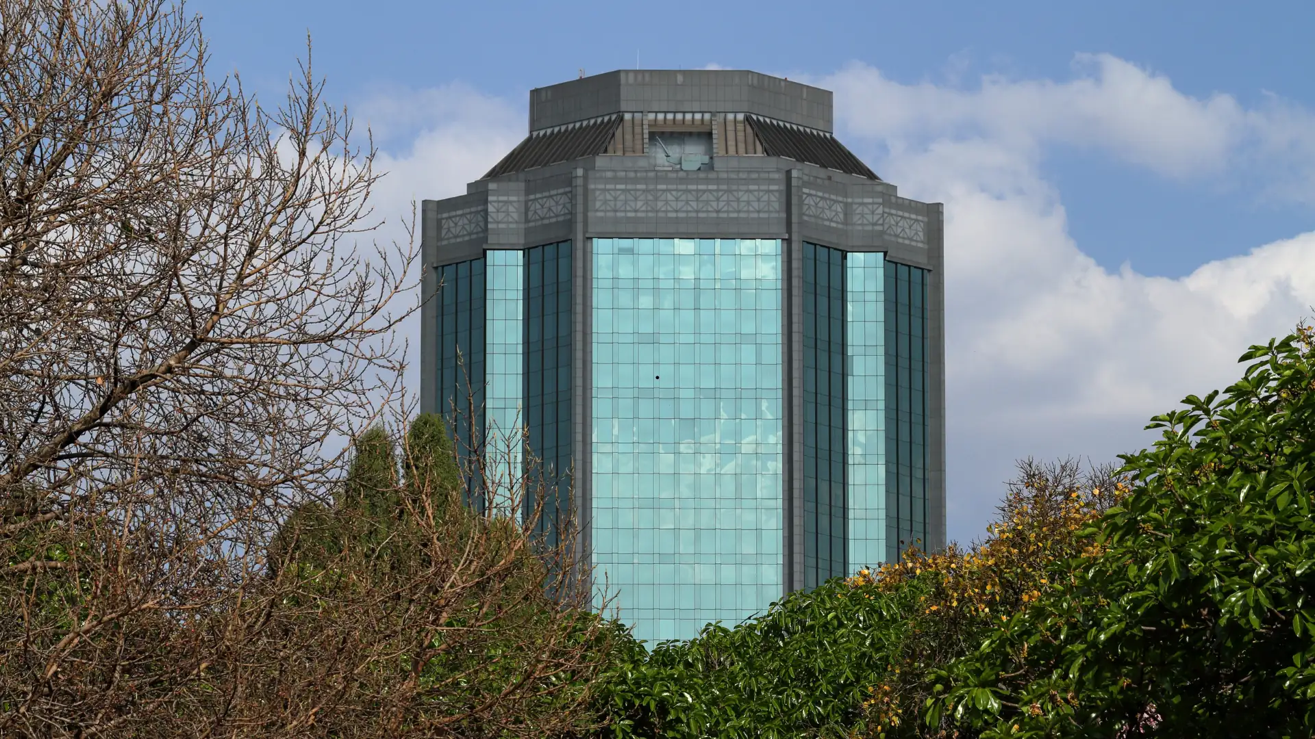  Never do this in Harare 