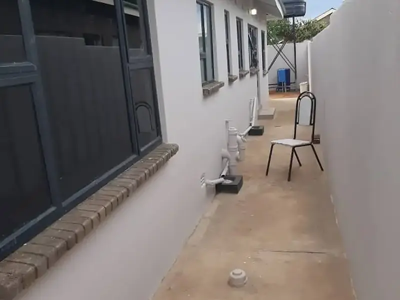 4 beds full house in Southlea Park